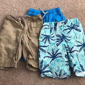 2 boys shorts and 1 boys swim trunks ☀️